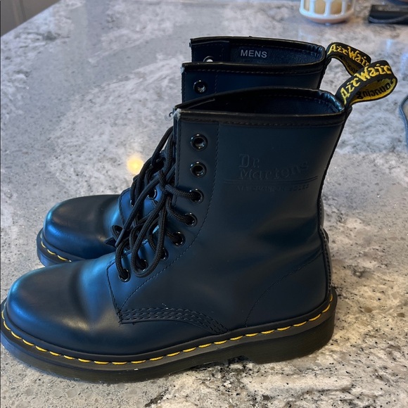 Rare NAVY DR MARTENS Smooth Leather Combat Boots - Picture 5 of 10
